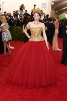 /album/fotoreportaje-met-gala/karen-elson-met-gala-2015-799x1200-jpg/